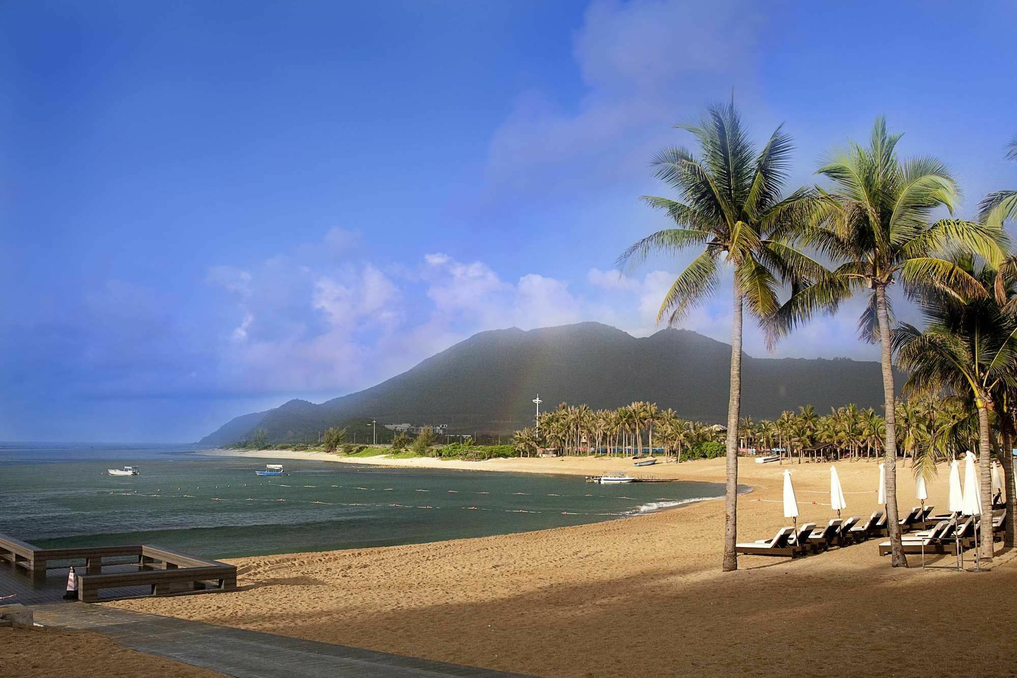 Serenity Coast All Suite Resort ซานย่า ภายนอก รูปภาพ